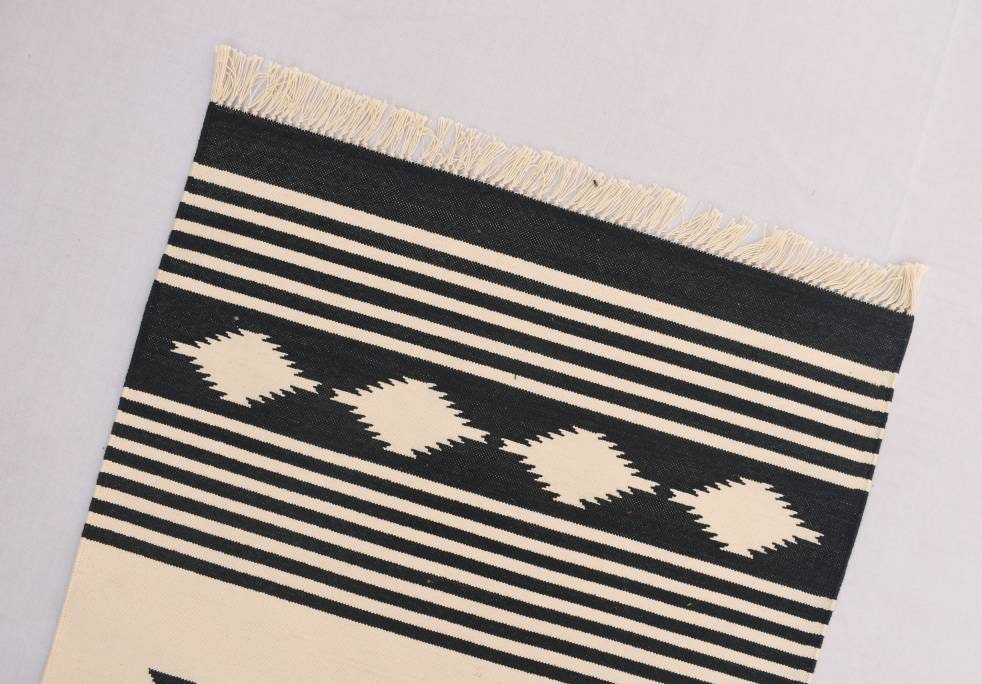 White and Black modern Pattern Rug Runner Hand woven Runner Etsy