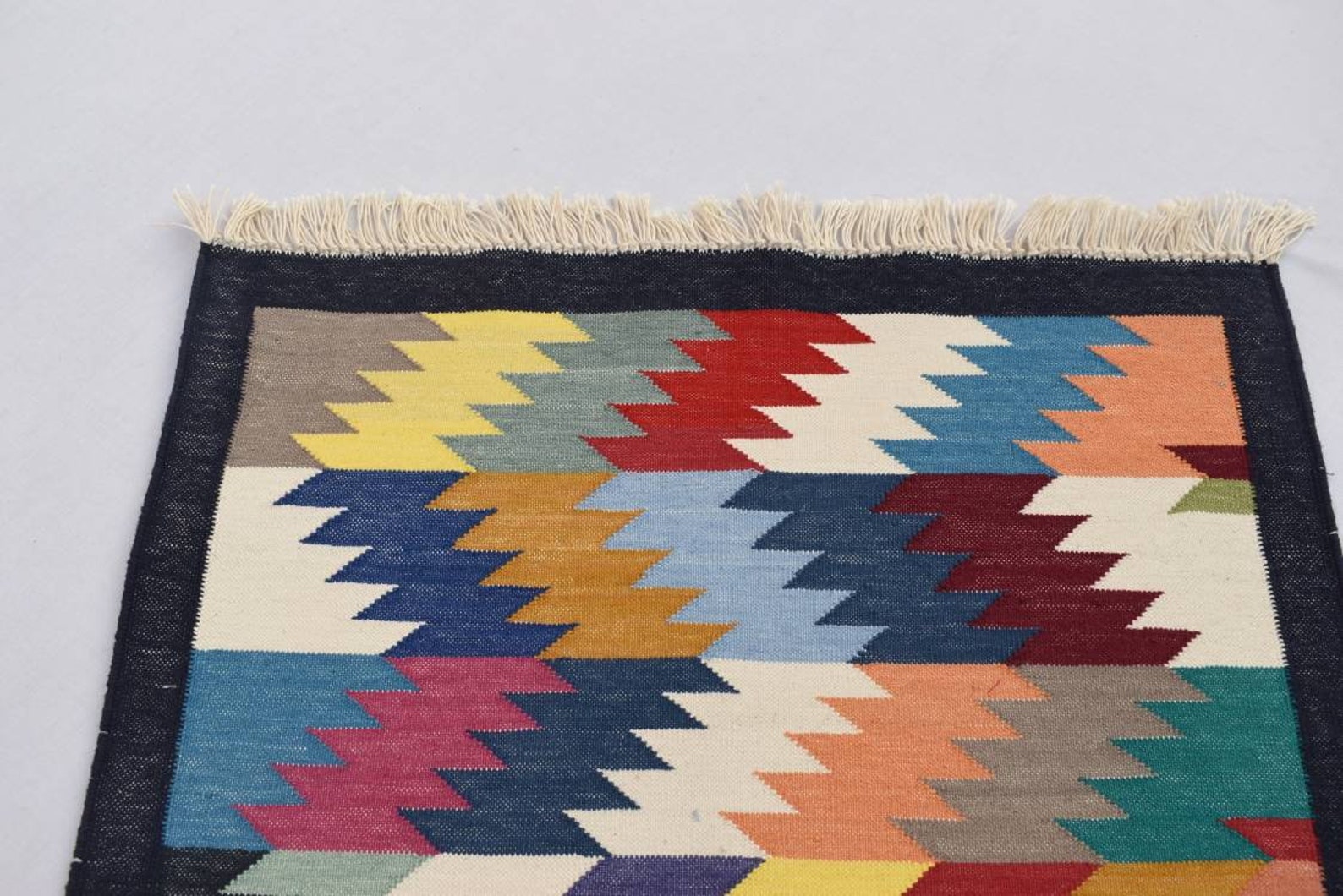2' X 3' Small Size Colourful Cotton Rug With Brown Etsy