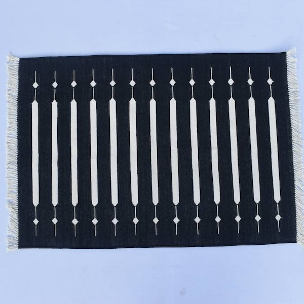 Black Modern 2x3 Rug Etsy