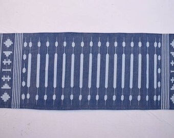 Alfombra de corredor de rayas modernas de algodón azul de varios tamaños - Alfombra Kilim azul claro y azul oscuro