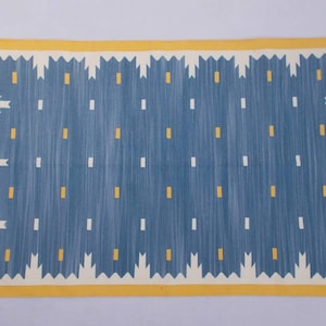 Plusieurs tailles coton bleu, jaune et blanc Tapis en coton fait à la main Dhurrie - Tapis tissé à la main