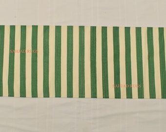 Alfombra Kilim reversible de algodón tejida a mano con rayas rústicas verdes y blancas