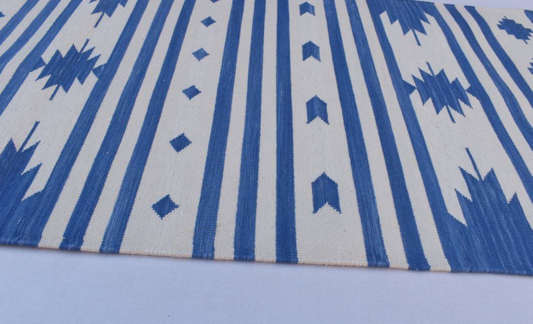 2x6 Cotton Blue and White Hand Woven Rug Dhurrie Beautiful Etsy