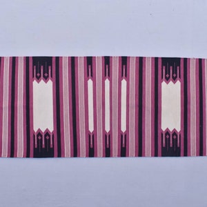 2x6 Cotton Hand Woven Rug Dhurrie -Black And Dark Pink Flat weave Indian Washable Rug