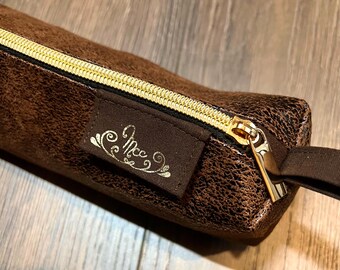 Trousse en suédine marron 23cm