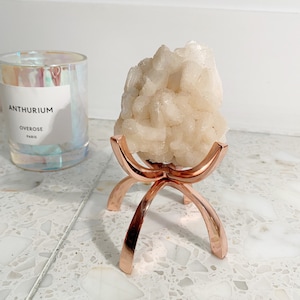 Modern Rose Gold Pink Crystal Stand Display Copper Crystal Stand Rock Holder Sphere Stand Stylish Brass Home Decor Minimal Crystal Stand