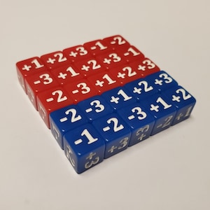 25x Modifizierer Basis 10mm Würfel Zähler Set kompatibel für Shadowverse: Evolve für Attack und Life Tracking (Kleine Würfel)