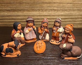 Handgemachte Keramik Krippe aus Peru: Volkskunst Weihnachtskrippe