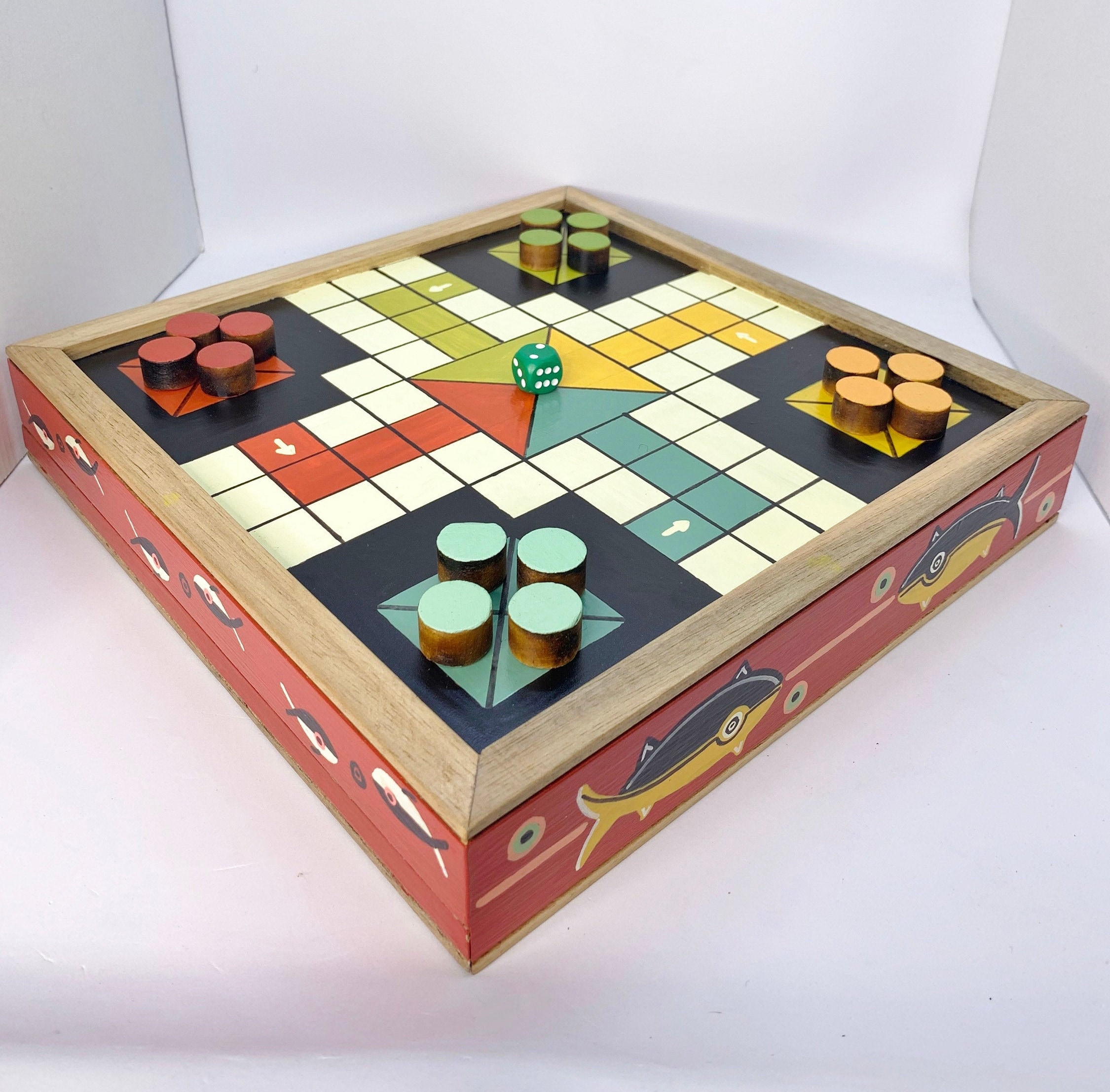 OOKWE Wooden Solitaire Board Game, Europe Board Game Unique Funny Single  Chess 