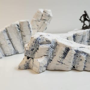 Icy Hills (4)