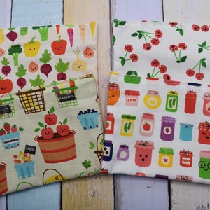 Mini Zip Bags/packs of Tiny 1.5inch by 1.5inch Polyvinyl Apple Brand  Baggies 