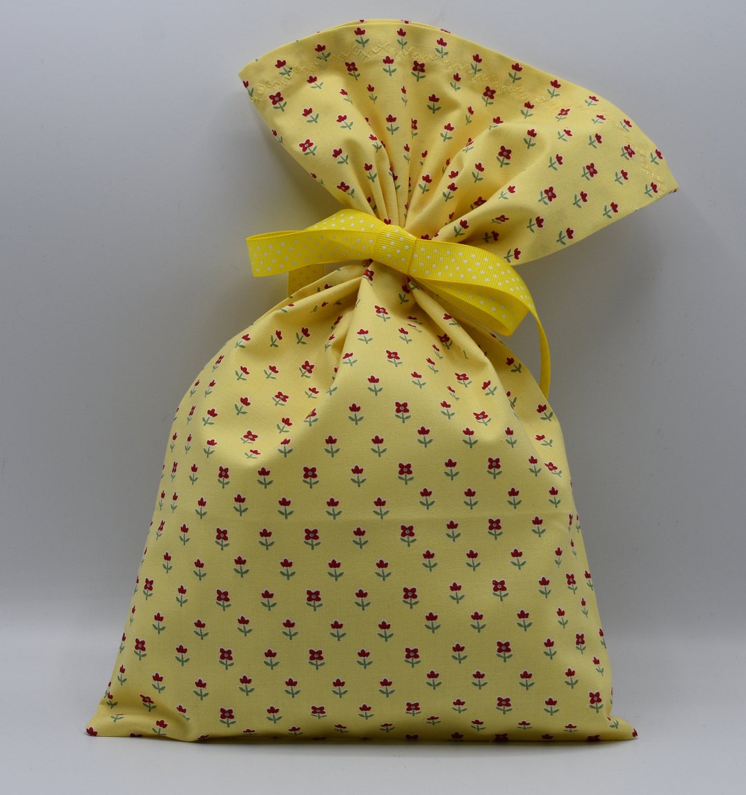 Handmade Medium Gift Bag Reusable Gift Bag Holiday Fabric Etsy