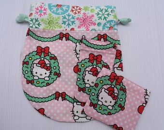 Hello Stitches Small Drawstring Ditty Bag & Little Pouch Set