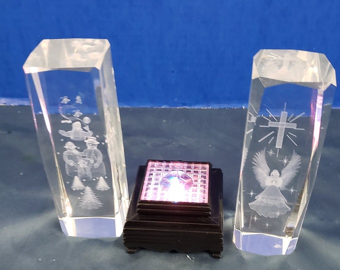 2 Laser Cut Etched Crystal Glass Cube Paper Weight Angle/cross W/ Light ...