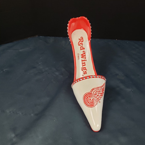 NHL Detroit Red Wings Shoe Wine Bottle Holder NWT Gift Hockey