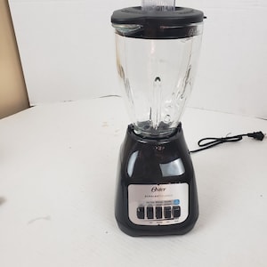Vintage Oster Duralast  Blender w/6 Cup Glass Pitcher Model #BLSTBC