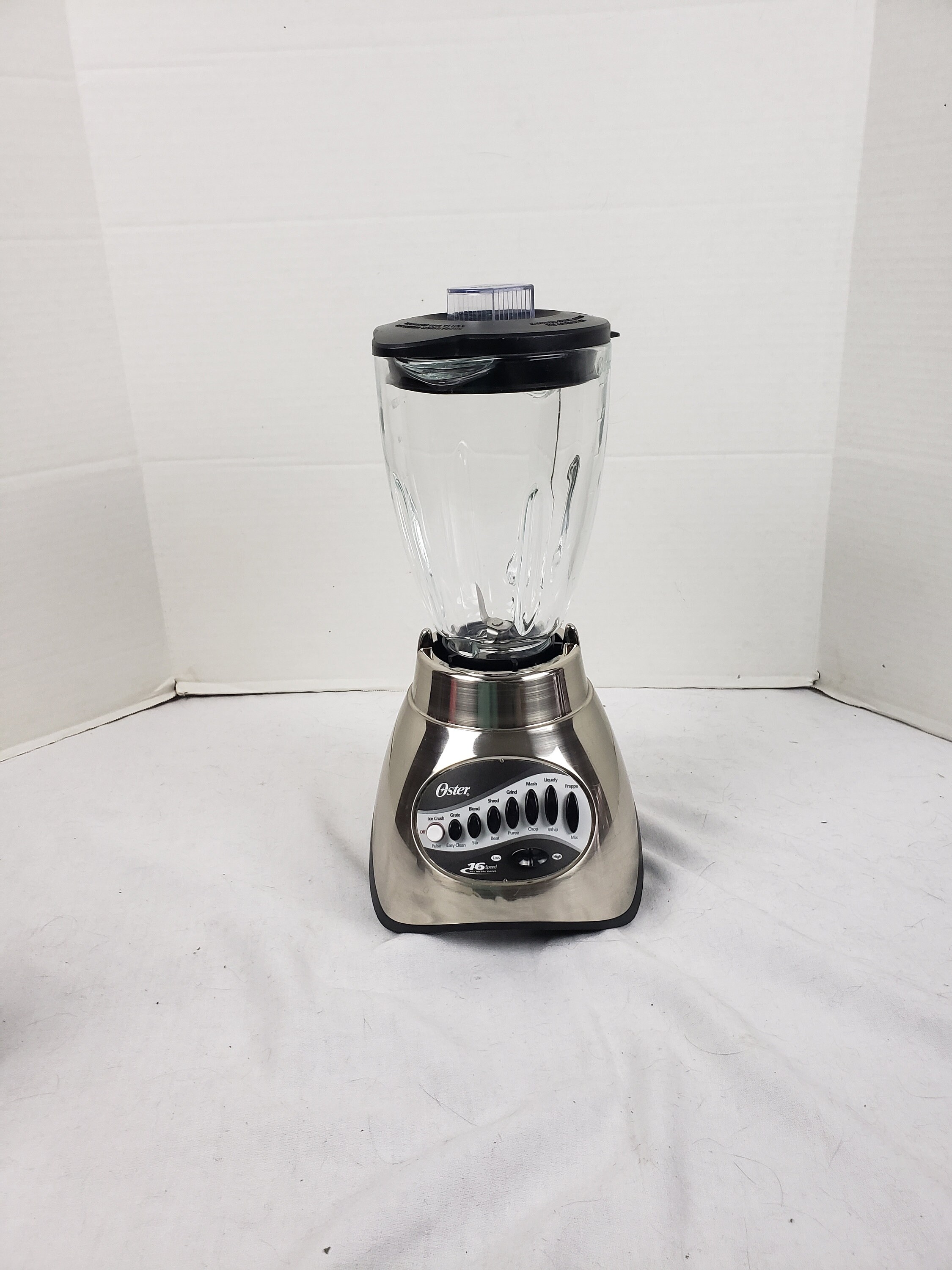 Oster Model 6817 Chrome 16 speed Blender With Glass 5 Cup Jar