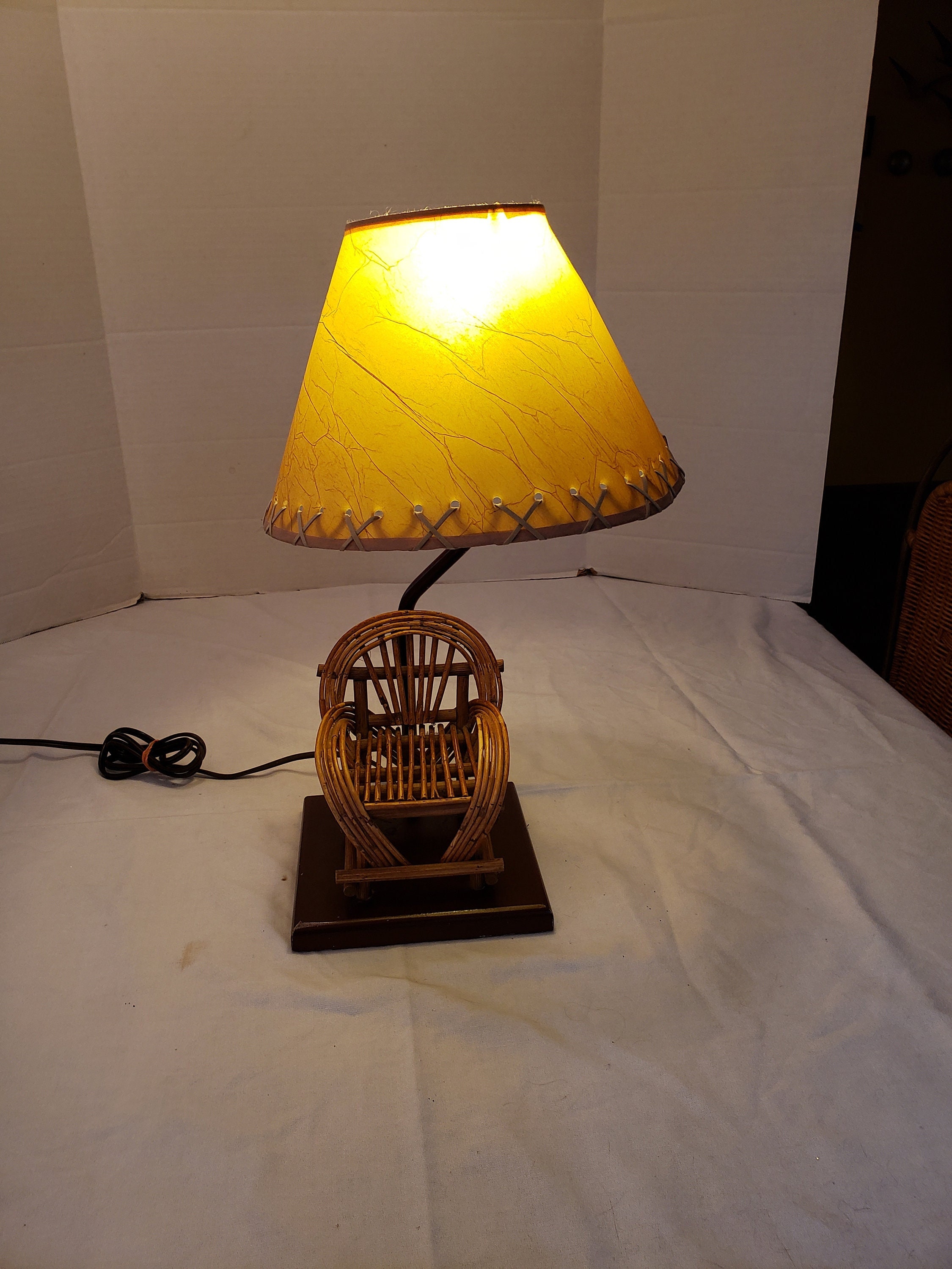 Chairs Tables Lamps for sale 88 ads for used Chairs Tables Lamps