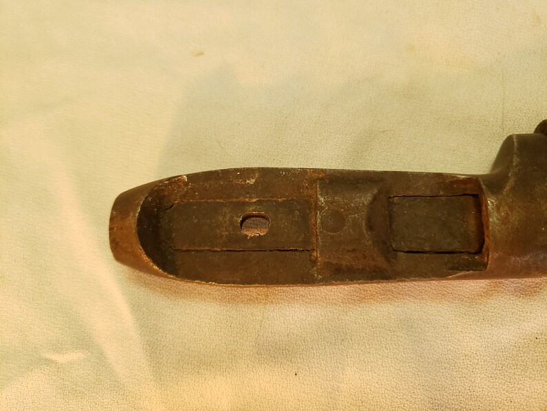 L Coes 8 12 Vintage Antique Adjustable PipeMonkey Wrench Missing wood handle