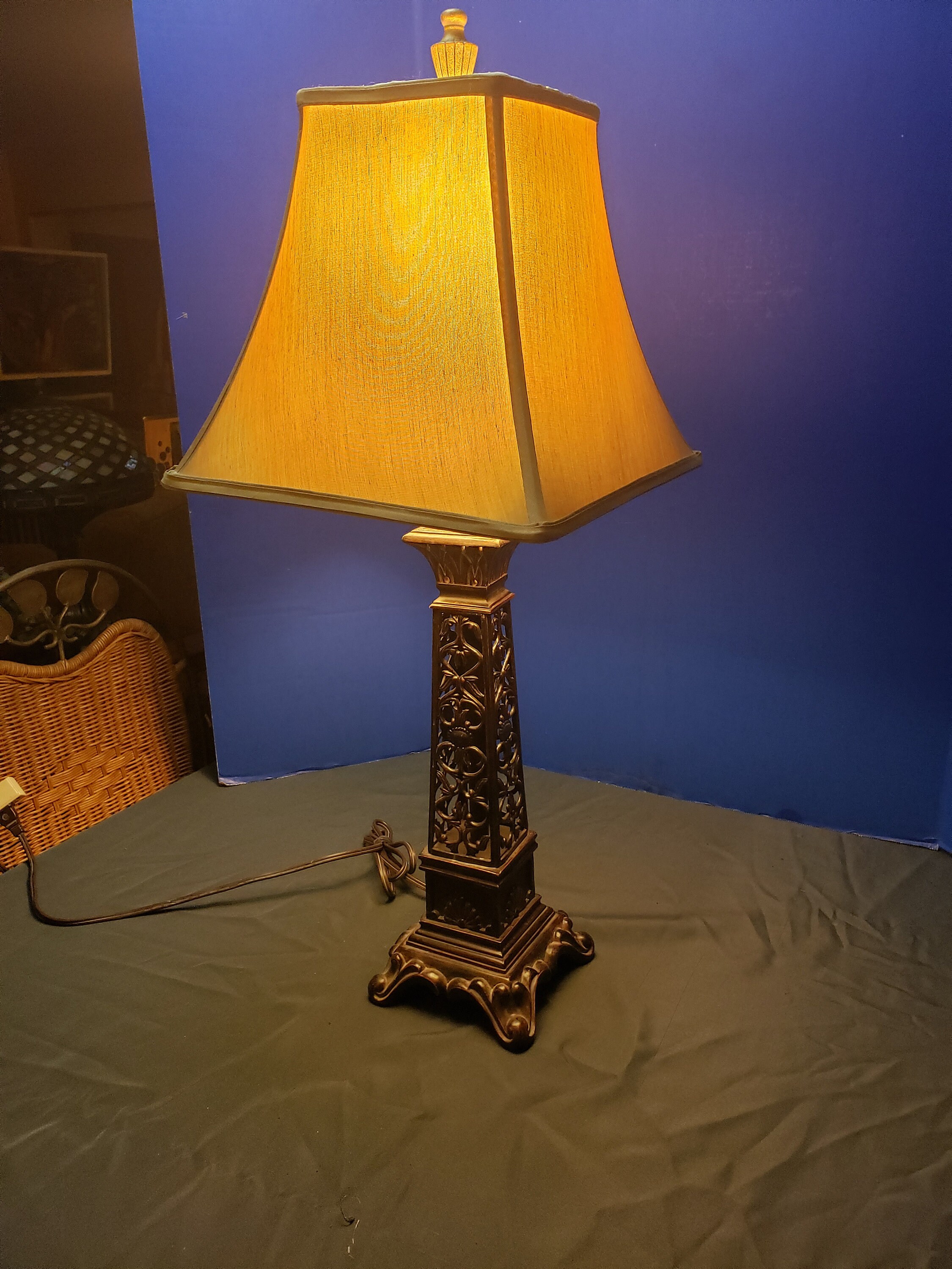 Vintage Bronze Lattice Color End Table Lamp Light 30 Etsy