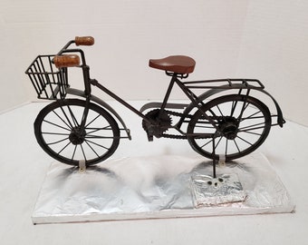 Details about   vintage scale model bicycle mounted 18.75" X 10.5" X 5" 