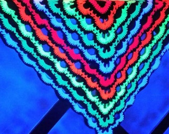 UV neon psychedelic blanket