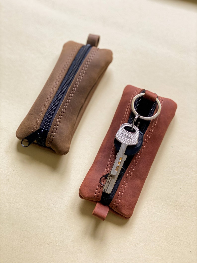 Zipper key case-Genuine leather key holder Key Organizer Handmade Leather Case Gift Idea Case for 10 keys y organize image 2