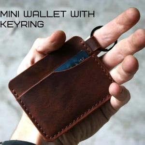 Smalle portemonnee met sleutelhanger EDC Unieke handgemaakte Edc-portemonnee met sleutelhanger Minimalistische portemonnee Premium lederen Edc-organizer Handgemaakt verjaardagscadeau