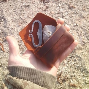 Flint and Steel Kit Traditional Firestarter Kit Firesteel Flint Pouch Lace Viking Fishing Kit Forged Firesteel Unique Handmade Gift for Him
