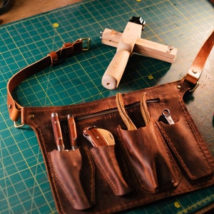 Big Leather Gardening Belt, Leather Florist Tool Belt, Florist Tool Bag, Florist Organizer, Personalized Florist Bag, Easter Gift Tool Belt