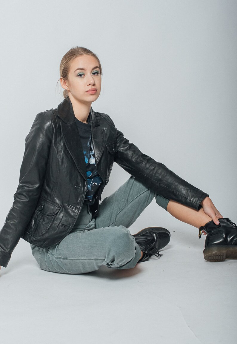 Vintage Y2k Minimal Fitted Black Leather Button Up Jacket