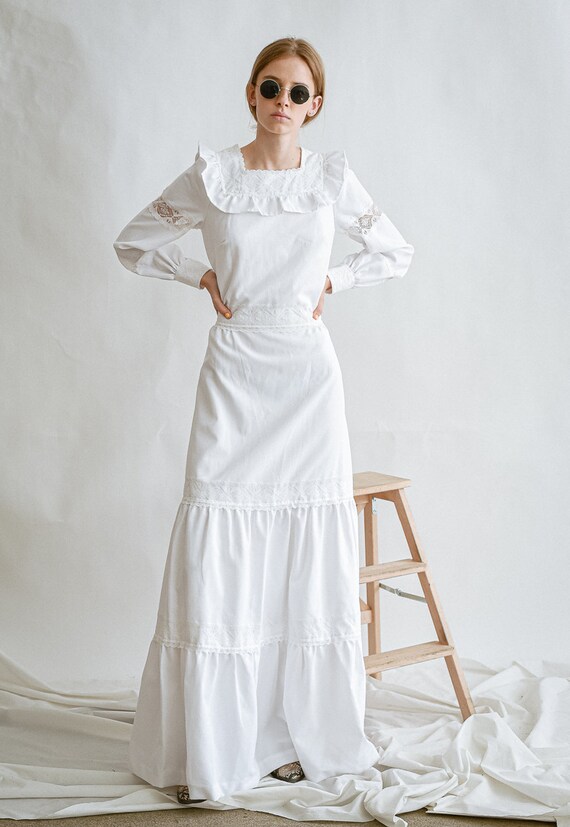 Vintage Revival Wedding ruffle shoulder floral 70s