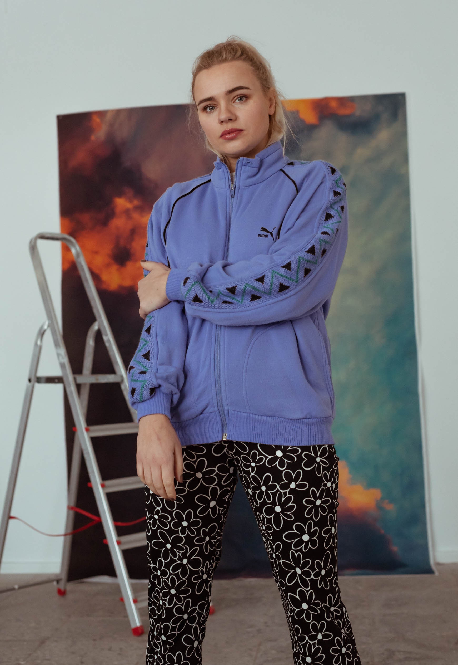 Puma 90's hotsell loud track jacket
