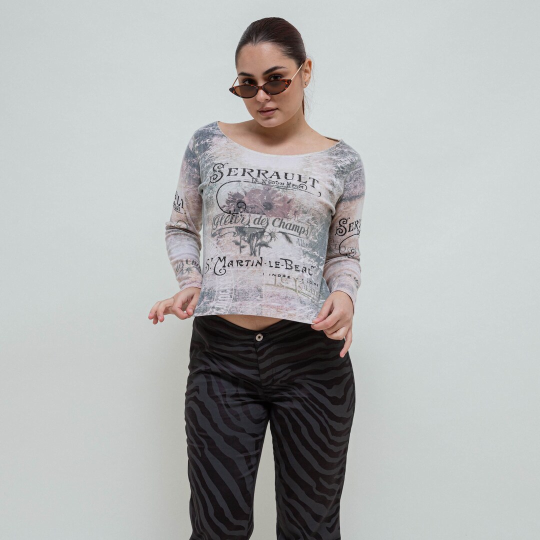 Y2K V neck capped sleeve knit top (S/M)