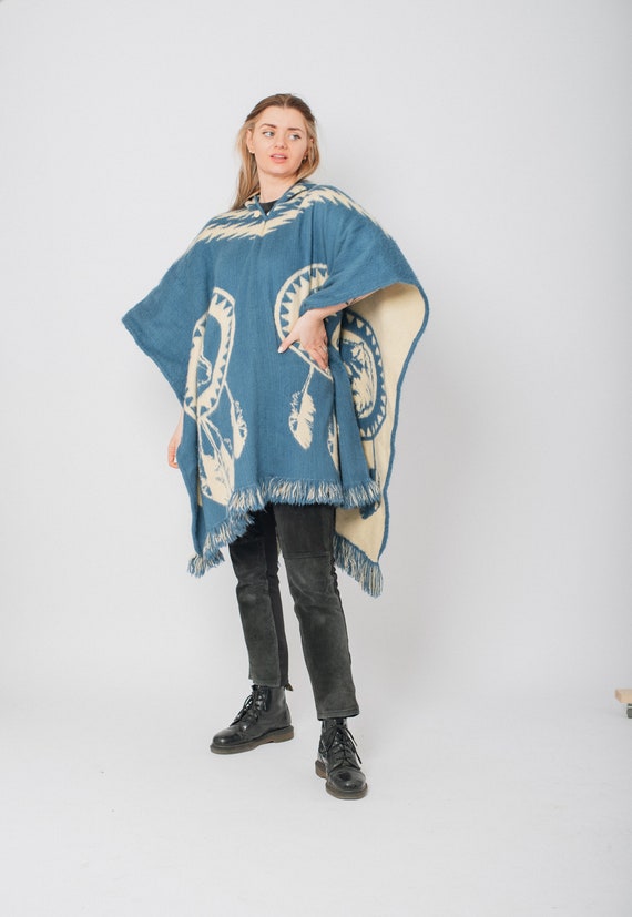 Vintage 70s Boho Long Knitted Scarf/Poncho with Ho