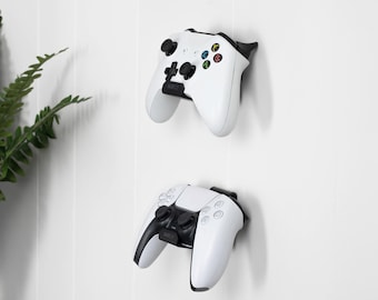 Mana Hooks - Universal Controller Wall Mount (2 Packs)