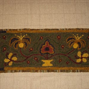 Rug Hooking Kit or Pattern "Old Time Urn", 19"x8", primitive rug hooking
