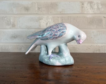 Hand-Painted WBI China Dove Statue - Vintage Ceramic Bird Decor