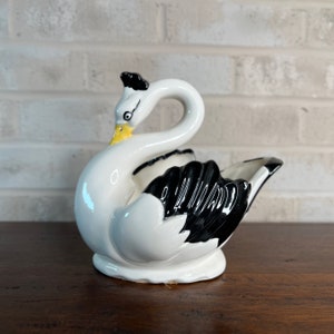 【Carrol Swan】Ceramic Object 球体 オブジェ Hand-painted Vintage Ceramic Swan Figurine - Unique Black