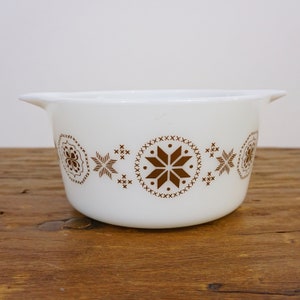 Vintage Pyrex 473 Cinderella Town & Country Brown Snowflake 1 qt Round Casserole Dish image 4