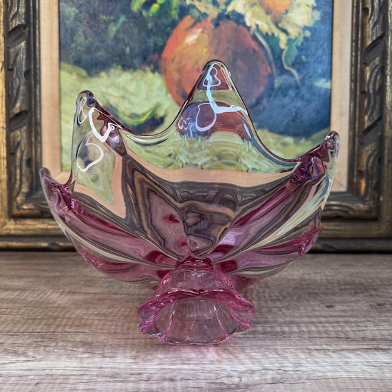 バイキングシスル ピンク 8枚の花びら エピック 脚付きコンポート