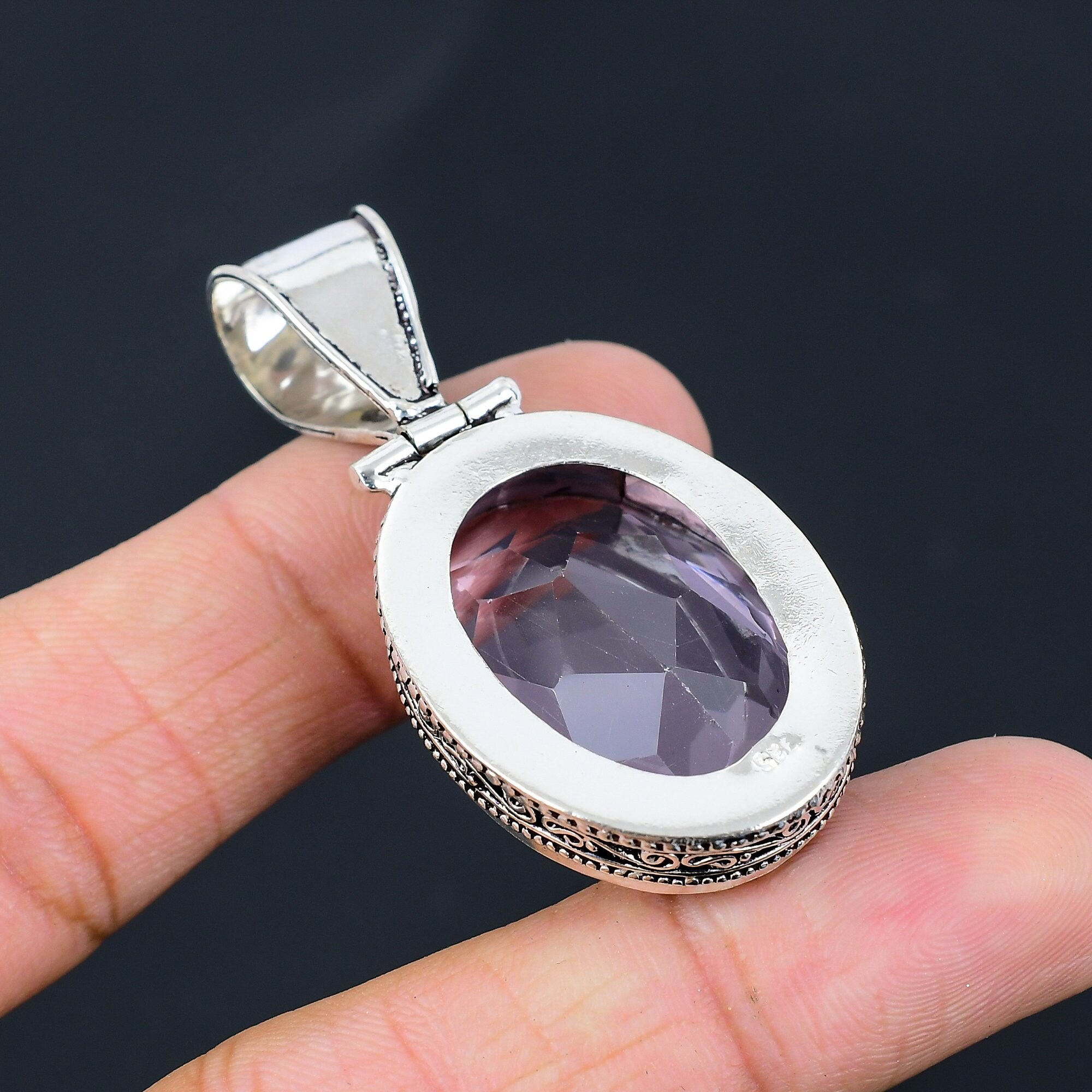 Ciondolo In Kunzite Rosa Fatto A Mano &ndash; Pietra Pregiata Lab Created &ndash; Gioiello Artigianale P575