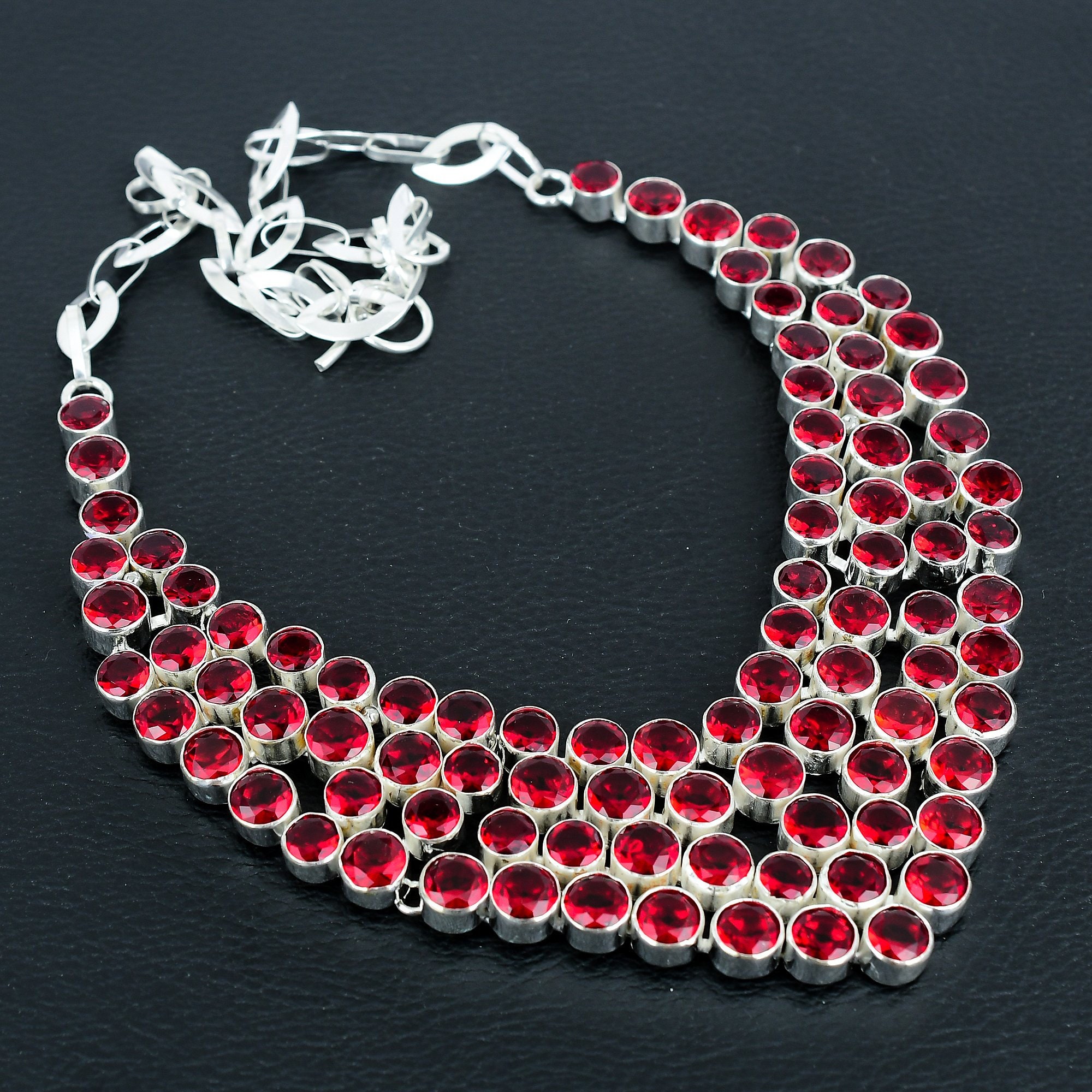 Mozambican Garnet Silver necklace-925 sterling Silver Necklace jewelry-Handmade Jewelry-Gemstone Necklace-Designer Necklace For Birthday gif