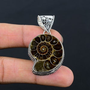 Ammonite Gemstone Silver Pendant-925 Sterling silver Pendant-Handmade Jewellry-Ammonite silver Vintage Pendant jewelry for Birthday Gifts zdjęcie 10