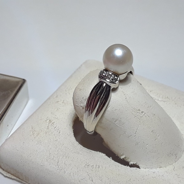 Estate 6.9mm Natural Cultured Pearl & Diamond 14Kt White Gold Shrimp sides Ring #14053