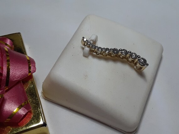 14k Yellow Gold Seahorse 2.8-D Pendant