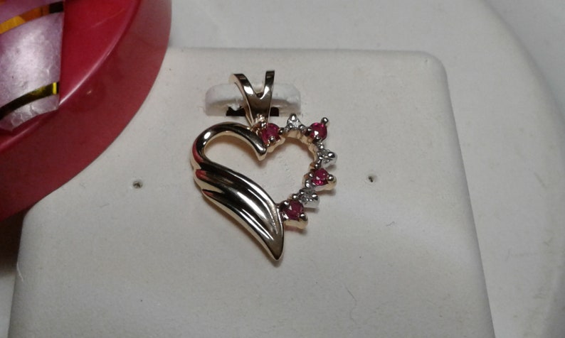 Estate .12cttw Natural Rd Ruby /& Diamond Open Polished 14Kt Yellow Gold Pendant #6798