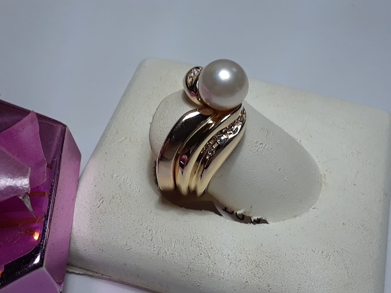 Estate 7.2mm Cultured Pearl and Diamond Heavy Off… - image 1