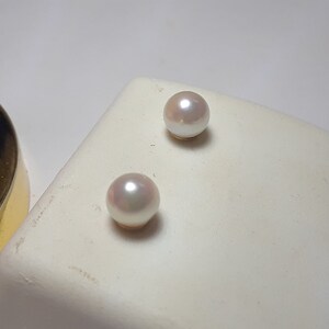 Estate 5.4mm Natural Cultured Pearl 14Kt Yellow Gold Stud Earrings #15677