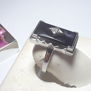 Vintage Rectagular Fancy Top Onyx with Natural Diamond 10Kt White Gold Ring16031